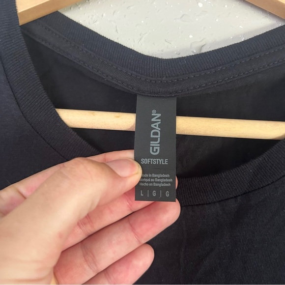 NWOT Gildan Black Pink Short Sleeve T-Shirt Kamala Harris Tim Walz Barbie Large - Picture 2 of 6